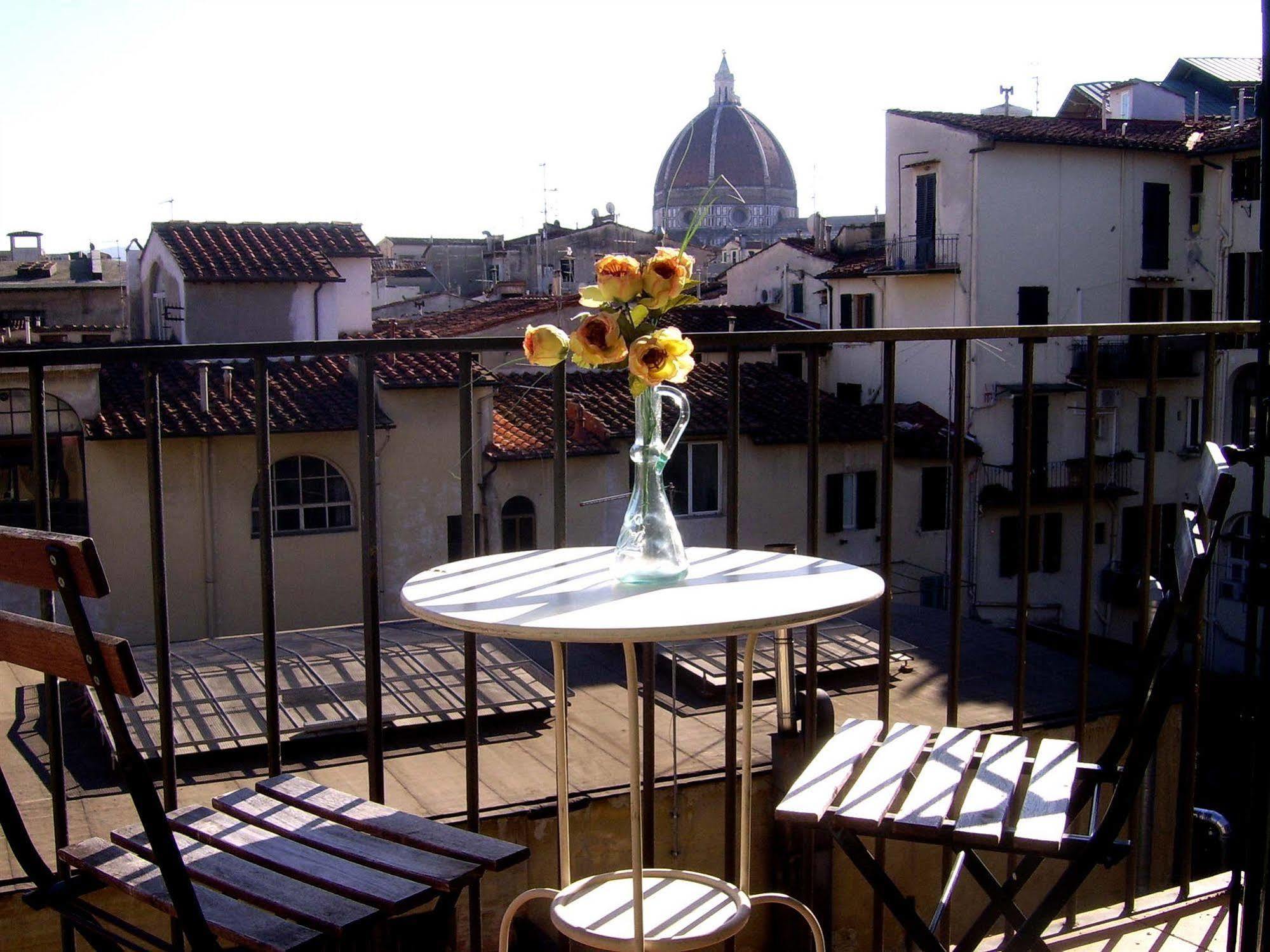 Locanda Daniel Hotel Florença Exterior foto